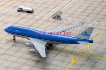 ������ ������� ����� 747 KLM, �� �������, 20 ��., �����.